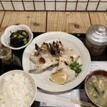用户对于梅山鉄平食堂 本店的评论图