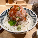 用戶對於日本橋海鮮丼 つじ半 ミッドタウン店的評論圖
