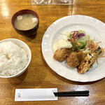 用户对于ごはんcafe 綴的评论图