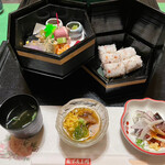 用戶對於不死王閣的評論圖