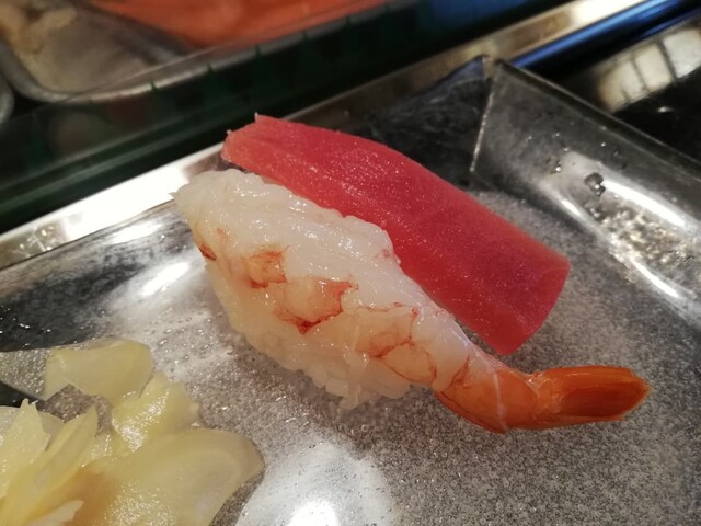 用户对于よし寿司的评论高清图