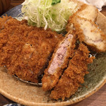 用户对于かつかつとんとん的评论图