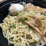 用户对于魚介油そば春日亭 中野店的评论图