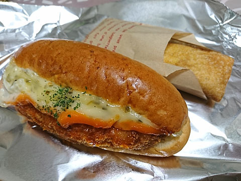 User's review image for デイリーヤマザキ 神田岩本町店