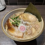 用户对于中華そば かみなり雲呑的评论图