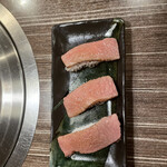 用户对于焼肉・しゃぶしゃぶ 肉の鶴々亭的评论图