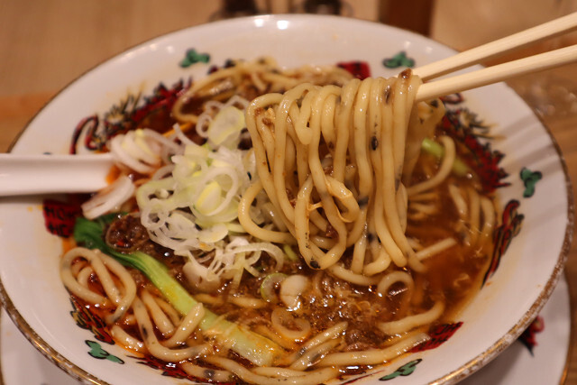 用戶對於担担麺の掟を破る者的評論圖