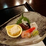 用戶對於不死王閣的評論圖