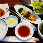 用户对于叙々苑 ミッテン府中店的评论图
