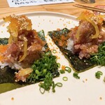 用户对于TOTOROU 浪漫的评论图