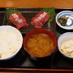 用户对于築地の鯨的评论图