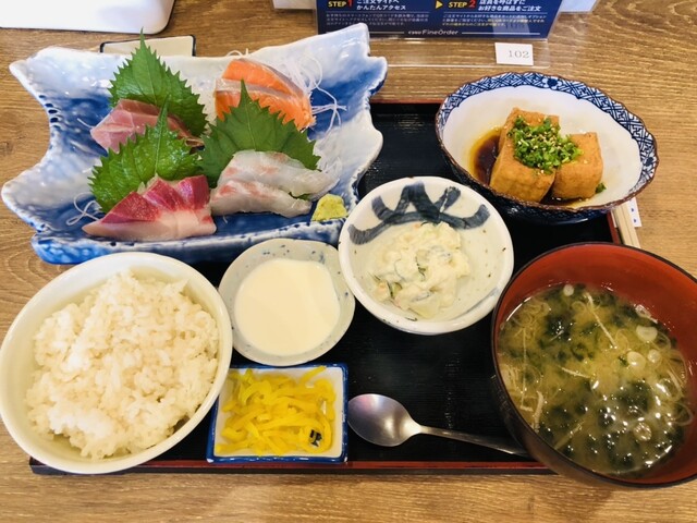 用戶對於磯丸水産 十三西口駅前店的評論高清圖