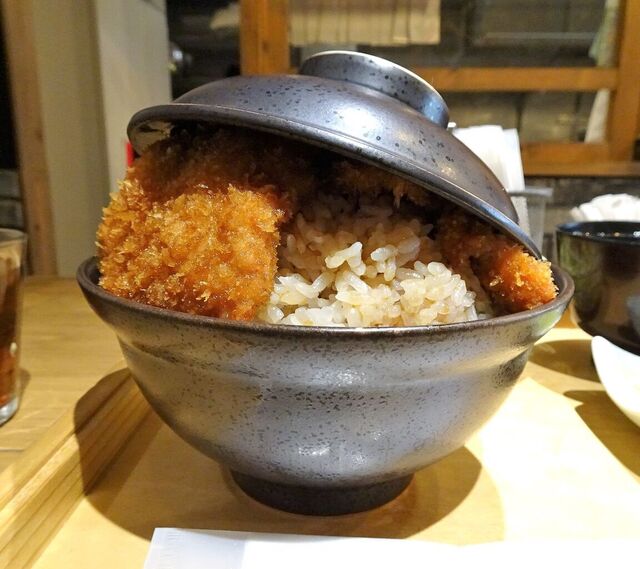 用户对于新潟カツ丼 タレカツ 神保町すずらん通り店的评论高清图