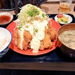 用戶對於とりかつ たるたる 金いろ的評論圖