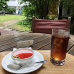 用户对于絵本カフェ ちひろ美術館・東京的评论图