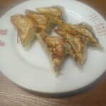 用戶對於金龍食堂的評論圖