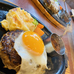 用户对于ロイヤルホスト 新宿三井ビル店的评论图