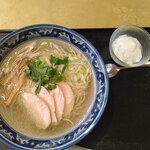 用戶對於咸亨酒店的評論圖