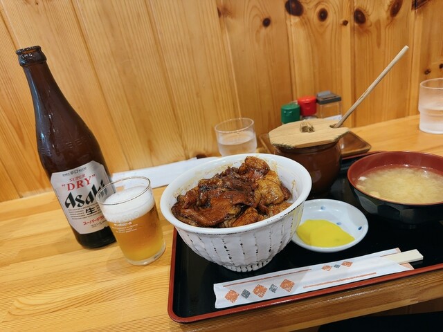 用户对于ぶた丼のとん田的评论高清图