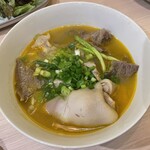 用户对于ダナン町的评论图