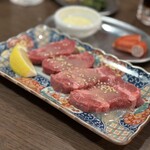 用戶對於新高円寺肉流通センター的評論圖