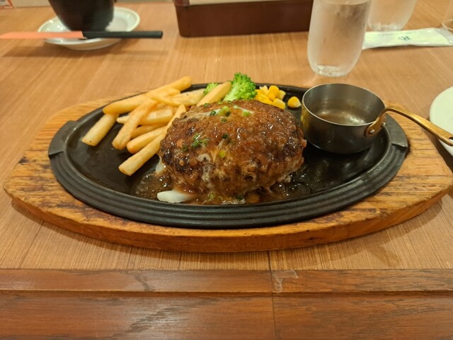 User's recommendation image for ロイヤルホスト 神楽坂店