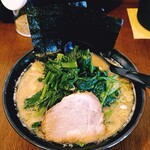 用戶對於横浜家系ラーメン 星家的評論圖