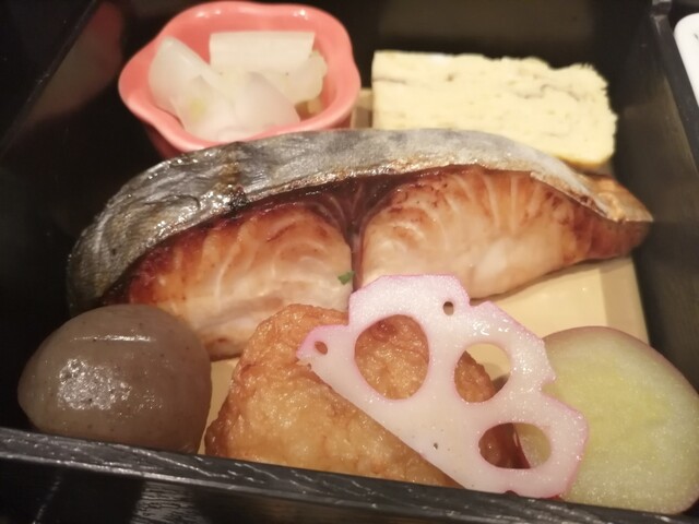 用户对于逸品料理屋 流石的评论高清图