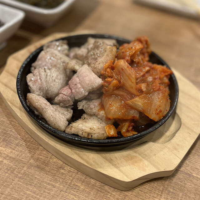 用户对于みやぶたと沖縄料理 沖炭的评论高清图