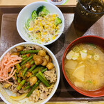 用戶對於すき家 新宿南店的評論圖