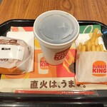 用户对于バーガーキング 神保町店的评论图