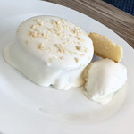 User's review image for BeachHouseStyleCafe sunflower