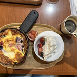 User's review image for 菓子と喫茶 SIROYA