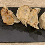 用戶對於餃子とワイン 果皮と餡的評論圖