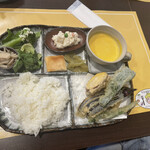 用户对于北広島野村園 NOMUキッチン的评论图