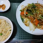 用戶對於中華居酒屋 貴族的評論圖
