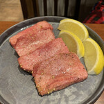 用户对于本格大衆焼肉 飯田屋的评论图
