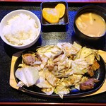 用戶對於あか牛焼肉と馬刺し たべとも的評論圖