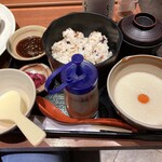用戶對於ご飯ととろろ とろ麦 浅草EKIMISE店的評論圖