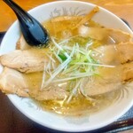 用户对于ラーメン純水 イオンモール釧路昭和店的评论图