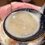 用户对于白湯麺専門店 丸福ラーメン 守口店的评论图