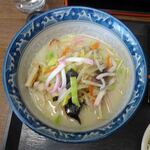 用戶對於天山食堂的評論圖