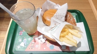 User's review image for モスバーガー 合羽橋店