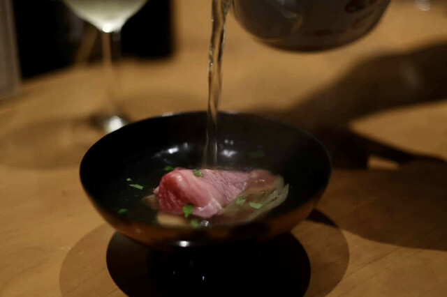 用戶對於神楽坂 囲炉裏 肉よろず的評論高清圖