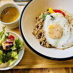 用戶對於CAFE TANTON的評論圖
