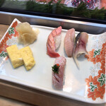 用户对于やま六鮨的评论图