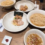用戶對於Homemade Ramen 麦苗 COREDO室町店的評論圖