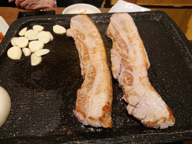 用戶對於韓国料理豚ブザ 新宿店的評論高清圖
