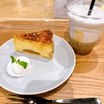用戶對於LAMP LIGHT BOOKS CAFE的評論圖