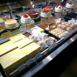 User's review image for パティスリー フラワー 竹内街道軽里店